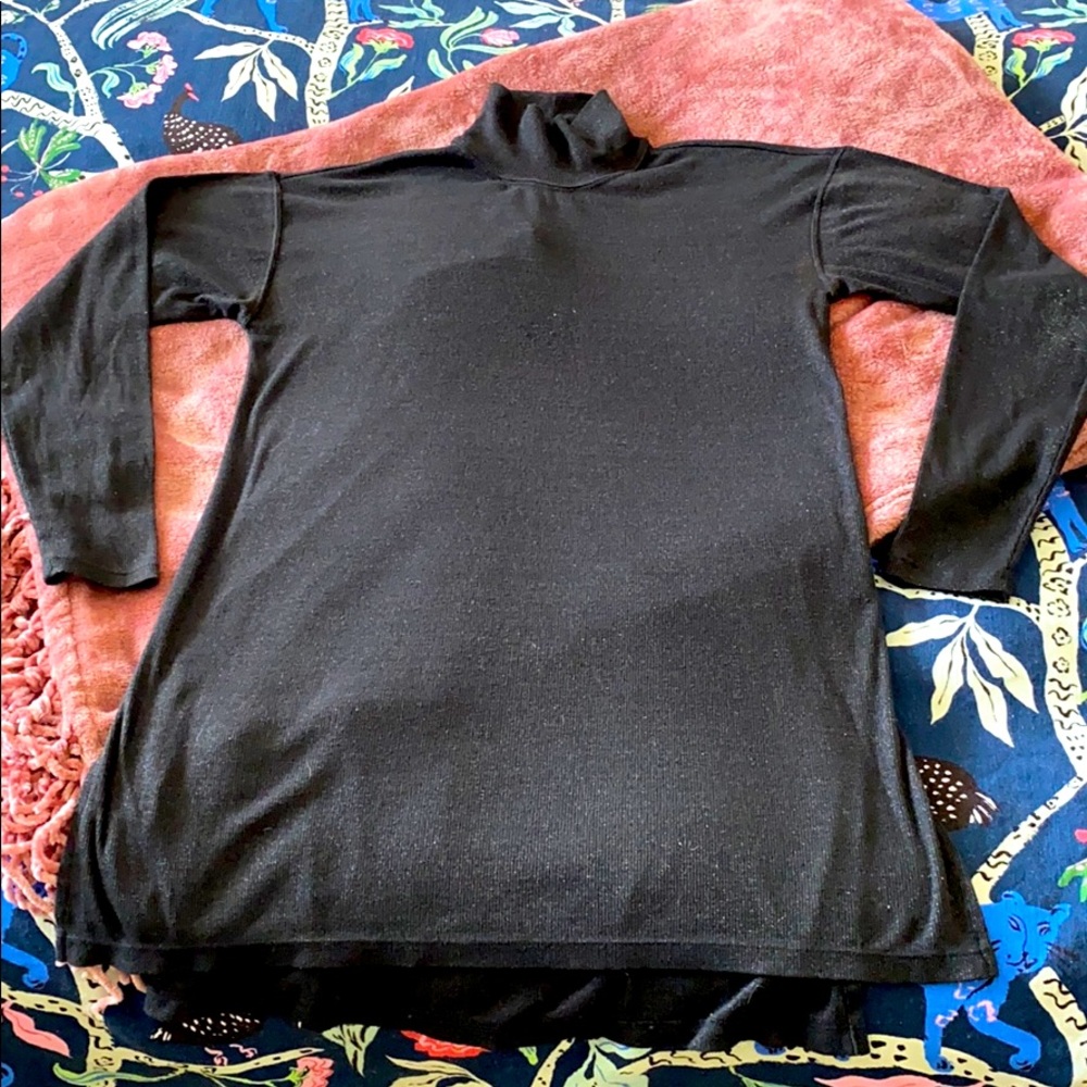 Black mock rock long sleeve top xs